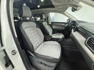 2022 Volkswagen Tayron I Рестайлинг, белый, 2430000 рублей, вид 3