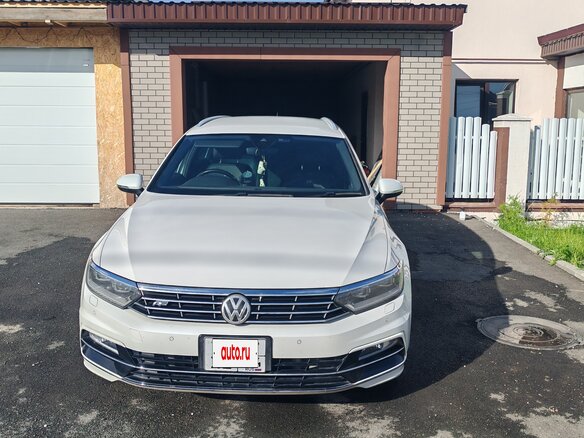 2015 Volkswagen Passat B8, белый, 1390000 рублей - вид 2