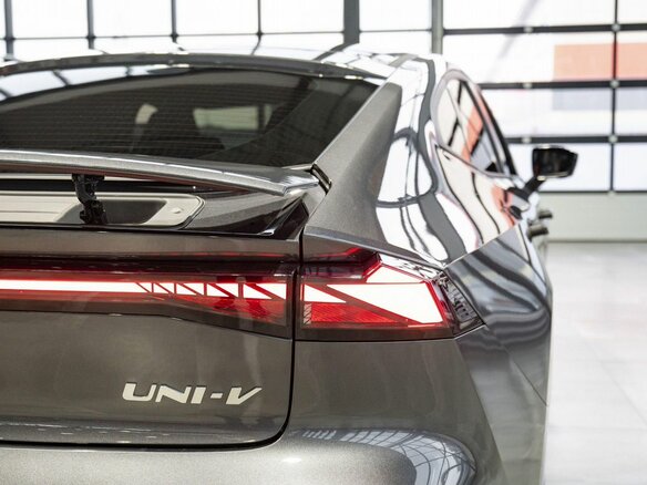 2024 Changan UNI-V I, серый, 2650000 рублей - вид 20
