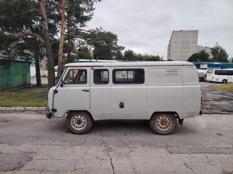2009 УАЗ 3909, серый, 330000 рублей, вид 2