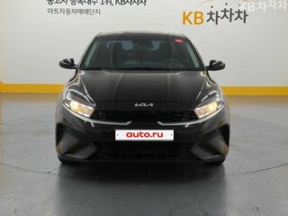 2022 Kia K3 II Рестайлинг, чёрный, 1770000 рублей, вид 2