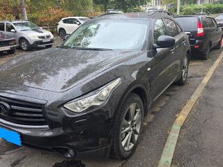 2015 Infiniti QX70, чёрный, 2250000 рублей, вид 2