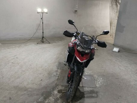 2024 Triumph Tiger 900, красный, 1600000 рублей, вид 3