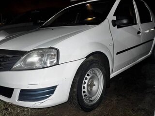 2011 Renault Logan I Рестайлинг, белый, 300000 рублей, вид 4
