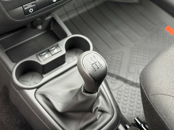 2026 Lada (ВАЗ) Granta I Рестайлинг, серебристый, 1233000 рублей - вид 18