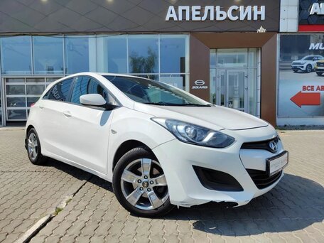 Hyundai i30 II