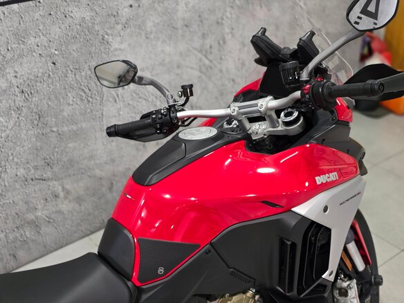 2022 Ducati Multistrada V4, красный, 2350000 рублей - вид 15