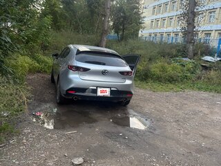 2021 Mazda 3 IV (BP), серый, 1650000 рублей, вид 3