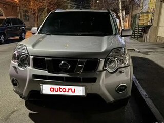 2013 Nissan X-Trail II Рестайлинг, серебристый, 1200000 рублей, вид 3