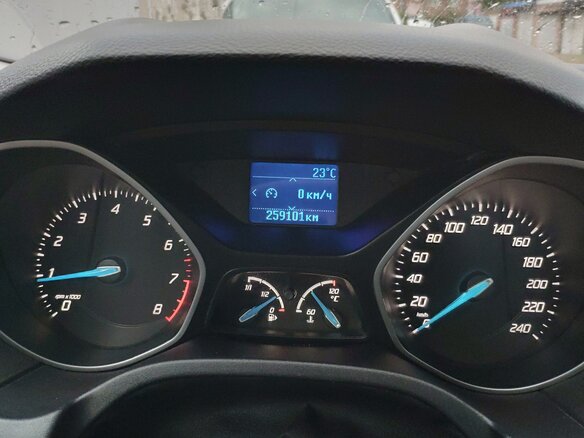 2011 Ford Focus III, белый, 825000 рублей - вид 7