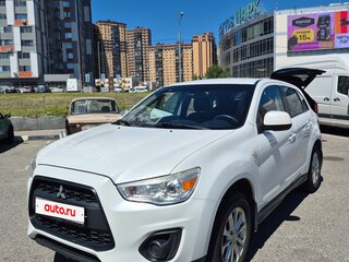 2013 Mitsubishi ASX I Рестайлинг, белый, 1100000 рублей, вид 1
