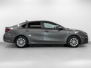 2021 Kia Cerato IV, серый, 2050000 рублей, вид 4