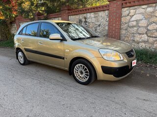 2005 Kia Rio II, бежевый, 340000 рублей, вид 3