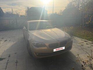 2012 BMW 5 серии 520i VI (F10/F11/F07), бежевый, 1350000 рублей, вид 1