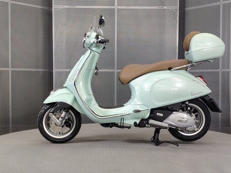 2022 Vespa Primavera, зелёный, 437000 рублей, вид 5
