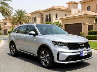 2023 Kia Sorento IV, серебристый, 4650000 рублей, вид 1