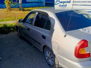 2004 Hyundai Accent ТагАЗ II, серебристый, 260000 рублей, вид 2