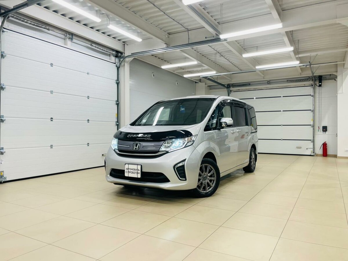 Открыть фотографии: Honda Stepwgn V