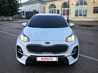 2021 Kia Sportage IV Рестайлинг, белый, 1950000 рублей, вид 1