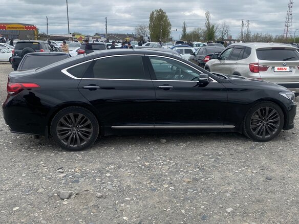 2014 Hyundai Genesis II, чёрный, 1600000 рублей - вид 2