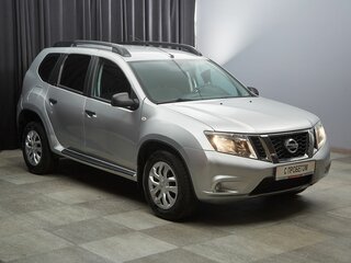 2014 Nissan Terrano III (D10), серебристый, 999000 рублей, вид 3