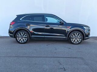 2024 Hongqi HS5 I, чёрный, 2650000 рублей, вид 4