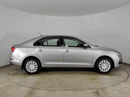 2021 Skoda Rapid II, серый, 1750000 рублей, вид 4