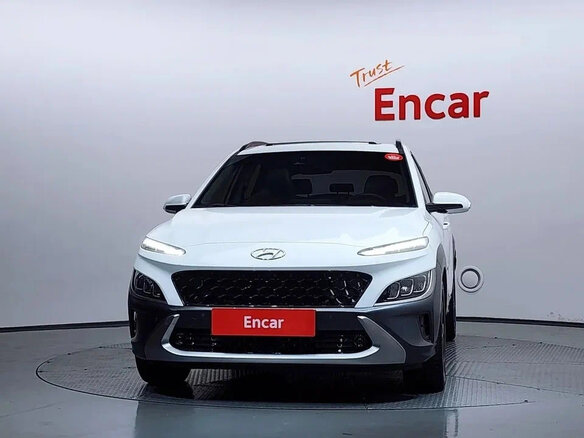2022 Hyundai Kona I Рестайлинг, белый, 1735000 рублей - вид 1