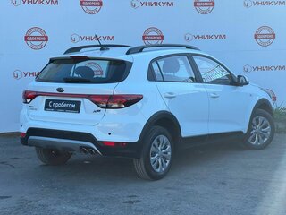 2020 Kia Rio X-Line IV, белый, 1499000 рублей, вид 5
