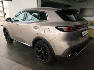 2026 Changan UNI-S I Рестайлинг, золотистый, 3249900 рублей, вид 2