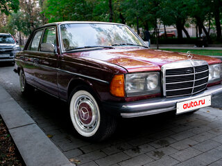 1976 Mercedes-Benz W123 200, пурпурный, 650000 рублей, вид 4