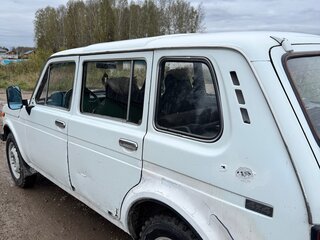 1996 Lada (ВАЗ) 2131 (4x4) I, белый, 89000 рублей, вид 4
