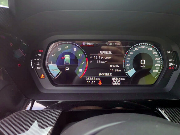 2022 Audi A3 Sportback 35 TFSI IV (8Y), чёрный, 1780700 рублей - вид 6