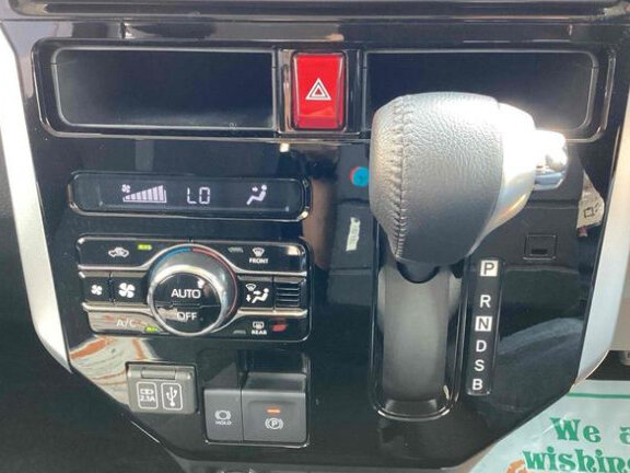 2023 Toyota Roomy I Рестайлинг, фиолетовый - вид 23