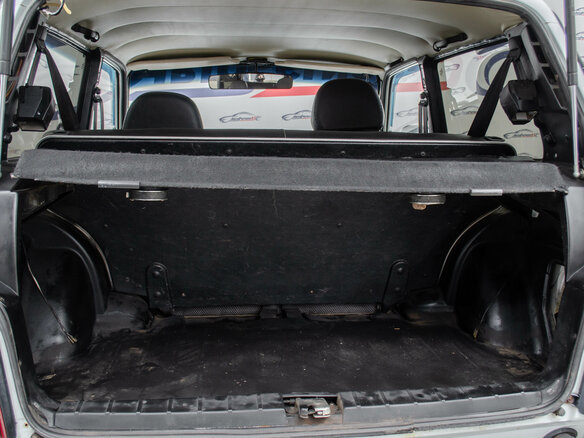 2010 Lada (ВАЗ) 2121 (4x4) Фора I Рестайлинг, белый, 250000 рублей - вид 11