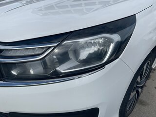2016 Citroen C4 II Рестайлинг, белый, 1350000 рублей, вид 3