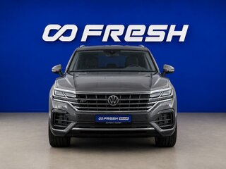 2019 Volkswagen Touareg III, серый, 4498055 рублей, вид 3