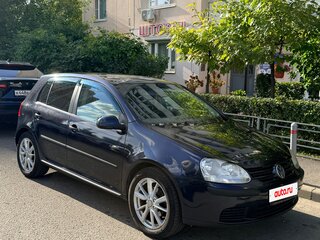 2004 Volkswagen Golf V, серый, 720000 рублей, вид 3