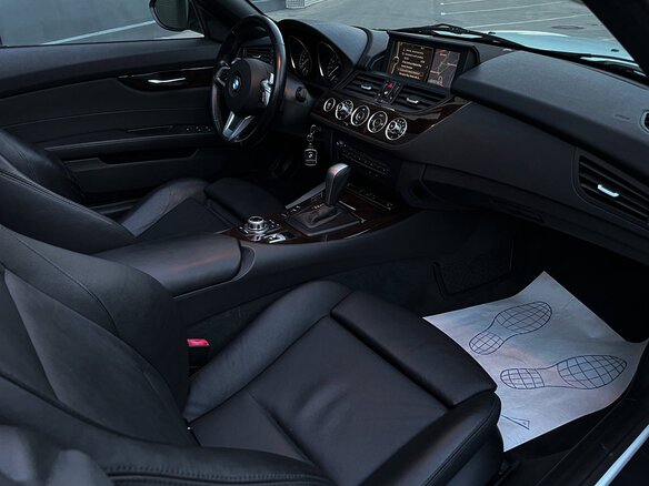 2009 BMW Z4 23i II (E89), белый, 3050000 рублей - вид 17