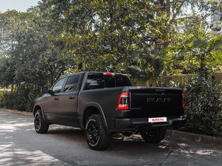 2022 Ram 1500 Crew Cab V, чёрный, 9480000 рублей, вид 5