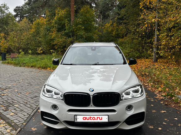 2018 BMW X5 M50d III (F15), белый, 5345743 рублей - вид 1