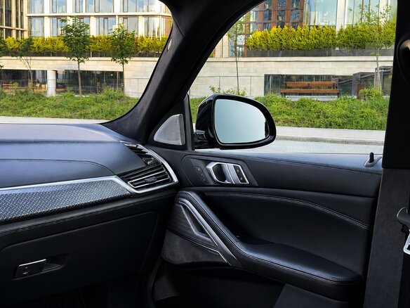 2019 BMW X6 M50d III (G06), серый, 7300000 рублей - вид 13