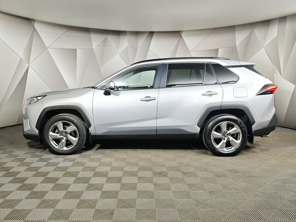 2019 Toyota RAV4 V (XA50), серый, 2600000 рублей - вид 4