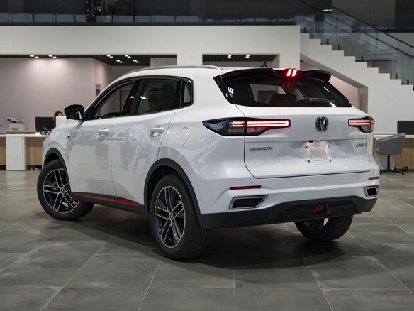 2026 Changan UNI-S I, белый, 3259900 рублей - вид 5