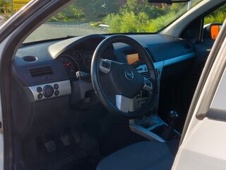 2014 Opel Astra H Рестайлинг, белый, 625000 рублей, вид 4
