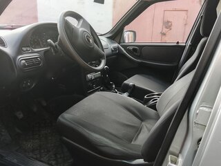 2013 Chevrolet Niva I Рестайлинг, серебристый, 550000 рублей, вид 4