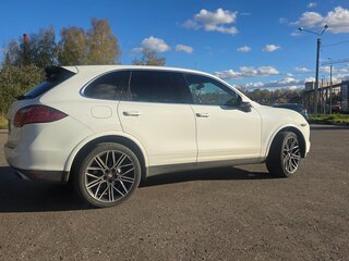 2013 Porsche Cayenne S II (958), белый, 1800000 рублей, вид 5