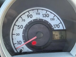 2007 Peugeot 107 I, серый, 310000 рублей, вид 5