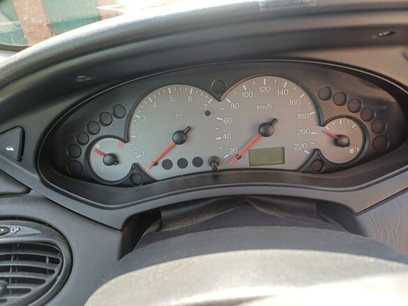 2000 Ford Focus I, чёрный - вид 3