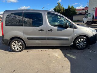 2011 Peugeot Partner II, серый, 690000 рублей, вид 2